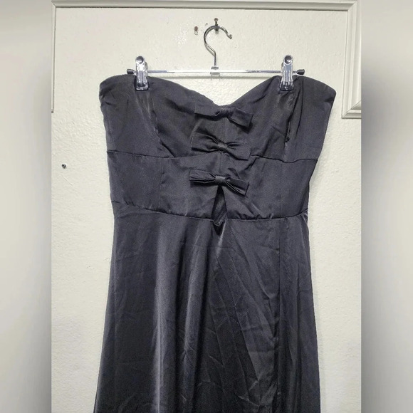 Lulu's Upscale Poise Black Satin Bow Strapless Maxi Dress Wedding Party Guest - Picture 8 of 12
